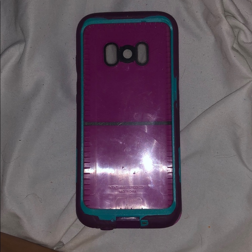 Lifeproof phone case **Samsung s8**
